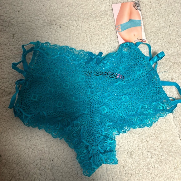 NWT Turquoise Lacy Boy Short Panty with Cut Out Sides in Size Large - Picture 1 of 6